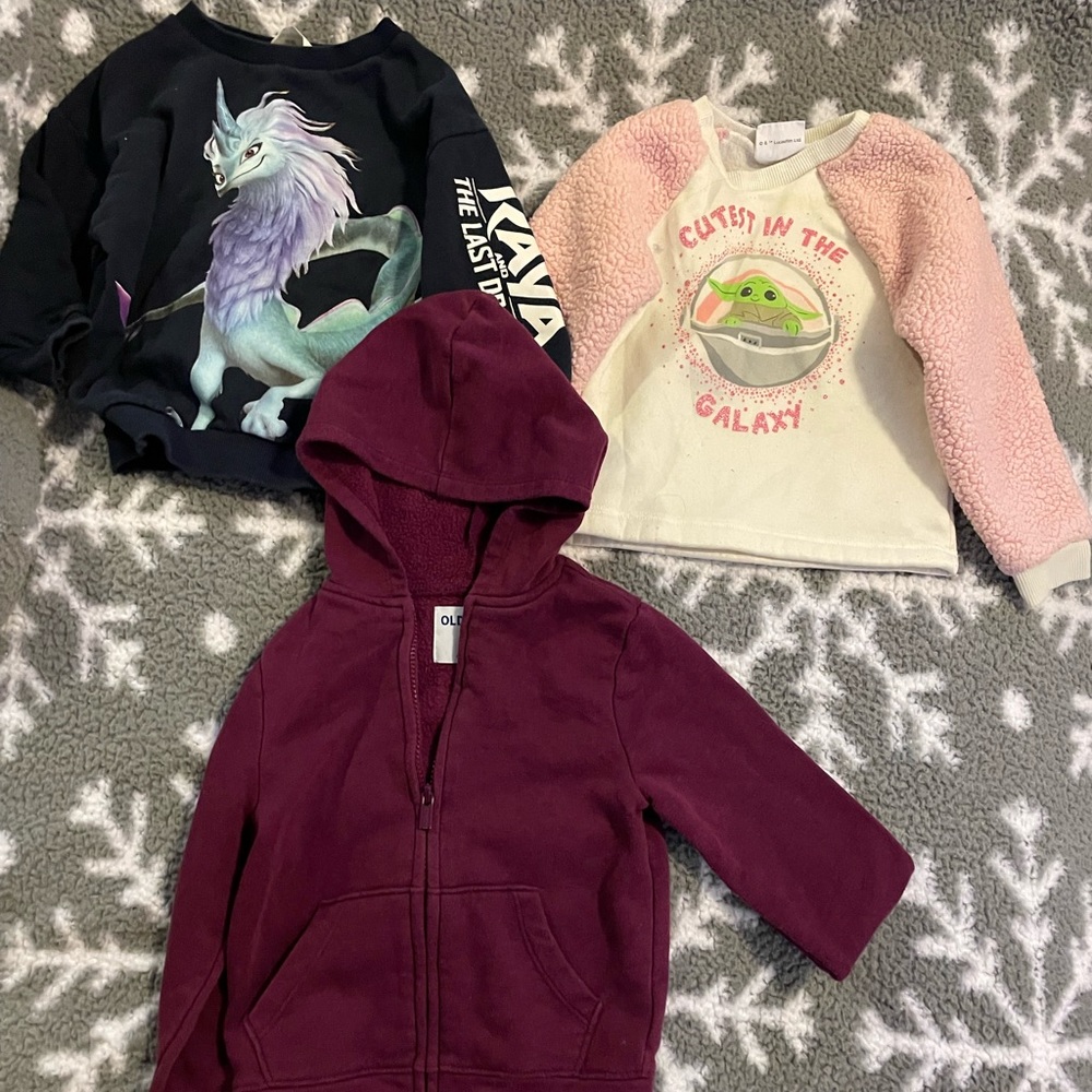 3T set of three sweatshirts